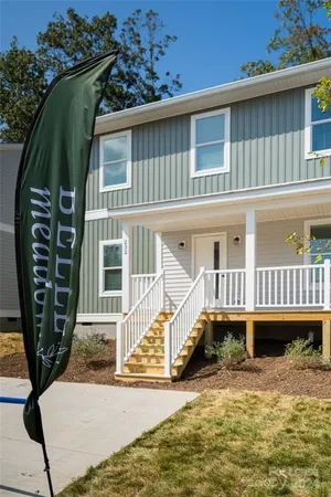 $2,850 | 228 Cherrywood Way, Asheville, NC 28806