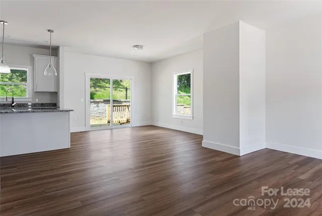 $2,850 | 228 Cherrywood Way, Asheville, NC 28806