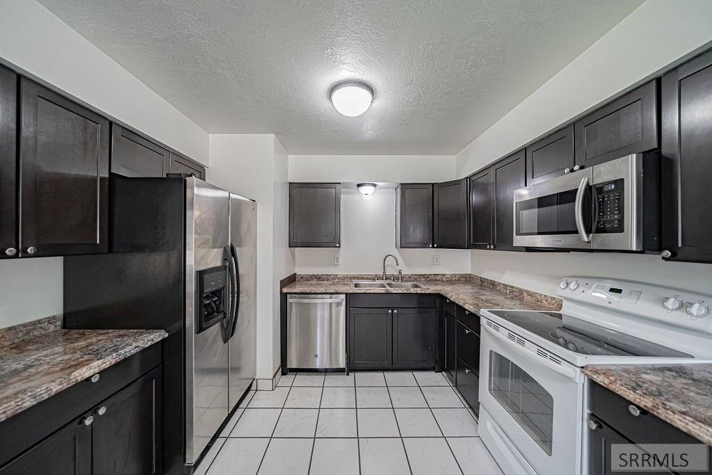 286 Rice Street Blackfoot, ID 83221 - Photo 16 of 41