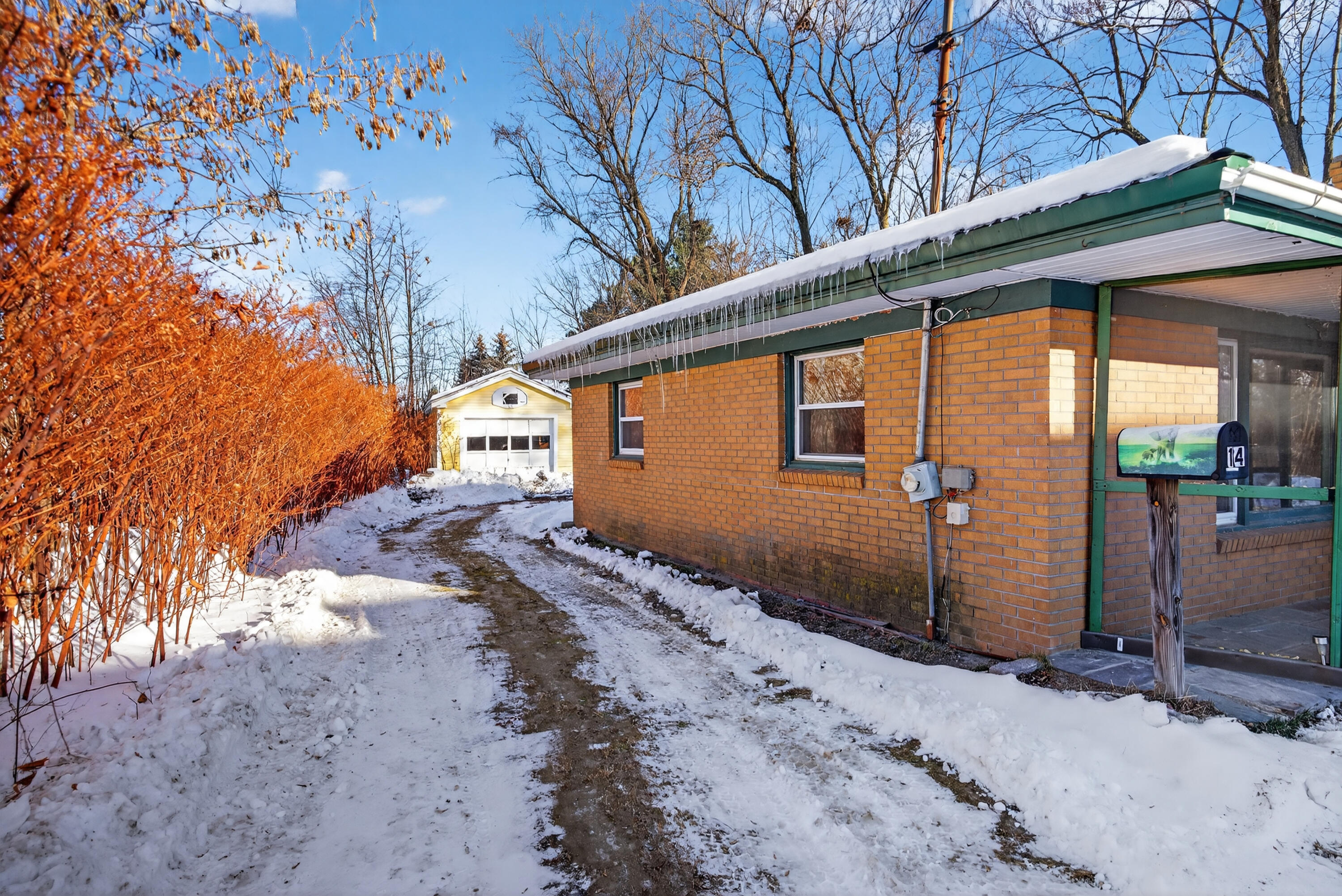 14 Osborne Street Fairfield, ME 04937 - Photo 3 of 38 DSC05964