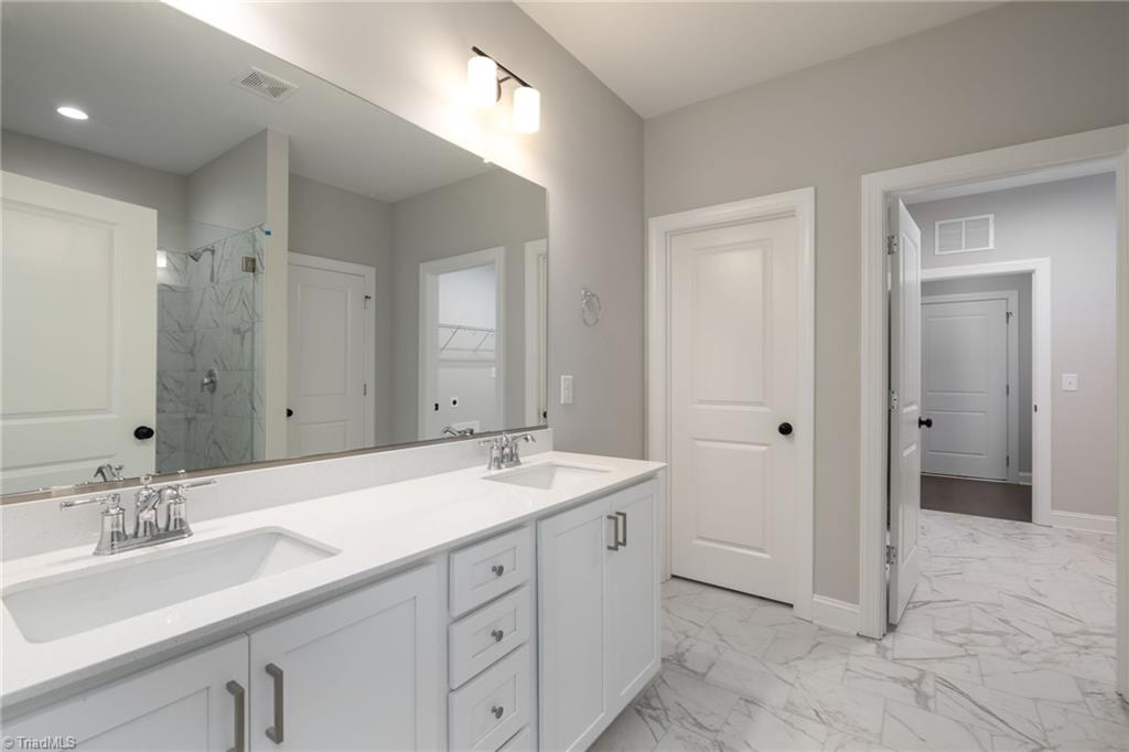 2054 Welden Ridge Road Kernersville, NC 27284 - Photo 17 of 39 Gallery Image 17