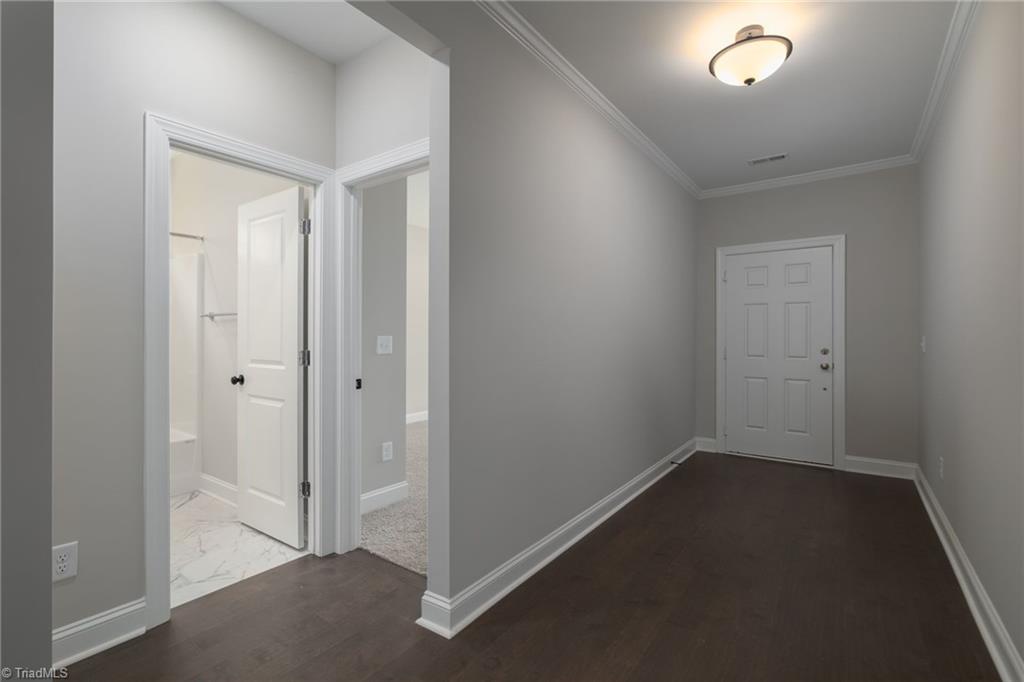 2054 Welden Ridge Road Kernersville, NC 27284 - Photo 6 of 39 Gallery Image 6