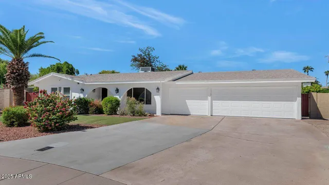 $1,049,900 | 10624 North 25th Street, Phoenix, AZ 85028
