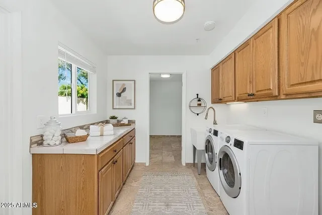 $1,049,900 | 10624 North 25th Street, Phoenix, AZ 85028