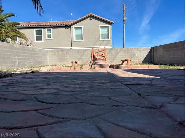 $1,950 | 5698 Doubleday Street, Las Vegas, NV 89118