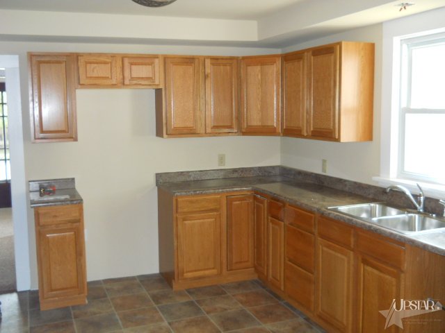 316 South 5th Street Decatur, IN 46733 - Photo 3 of 7