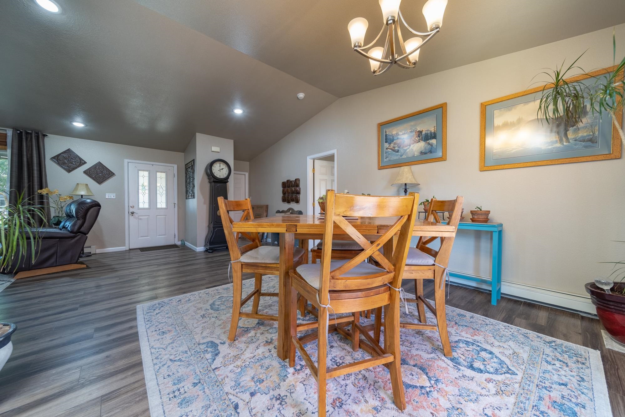 576 Pioneer Road Grand Junction, CO 81504 - Photo 4 of 22 Gallery Image 4