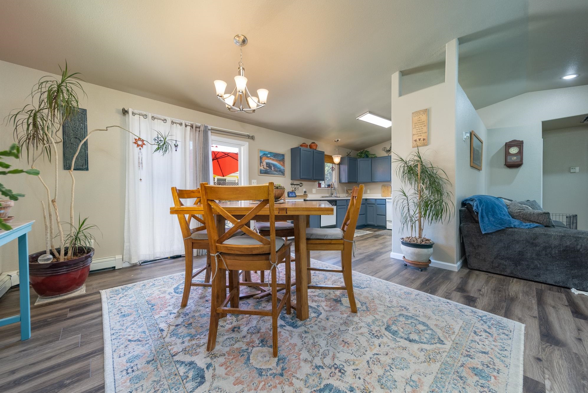 576 Pioneer Road Grand Junction, CO 81504 - Photo 5 of 22 Gallery Image 5