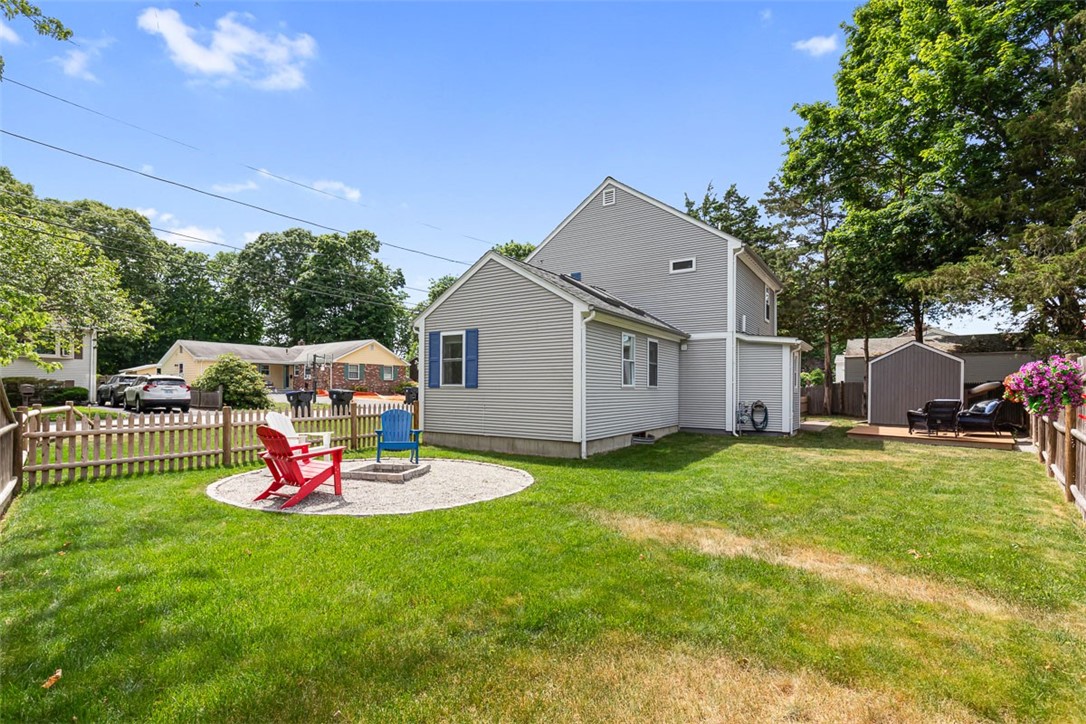 69 Mason Road Barrington, RI 02806 - Photo 8 of 9
