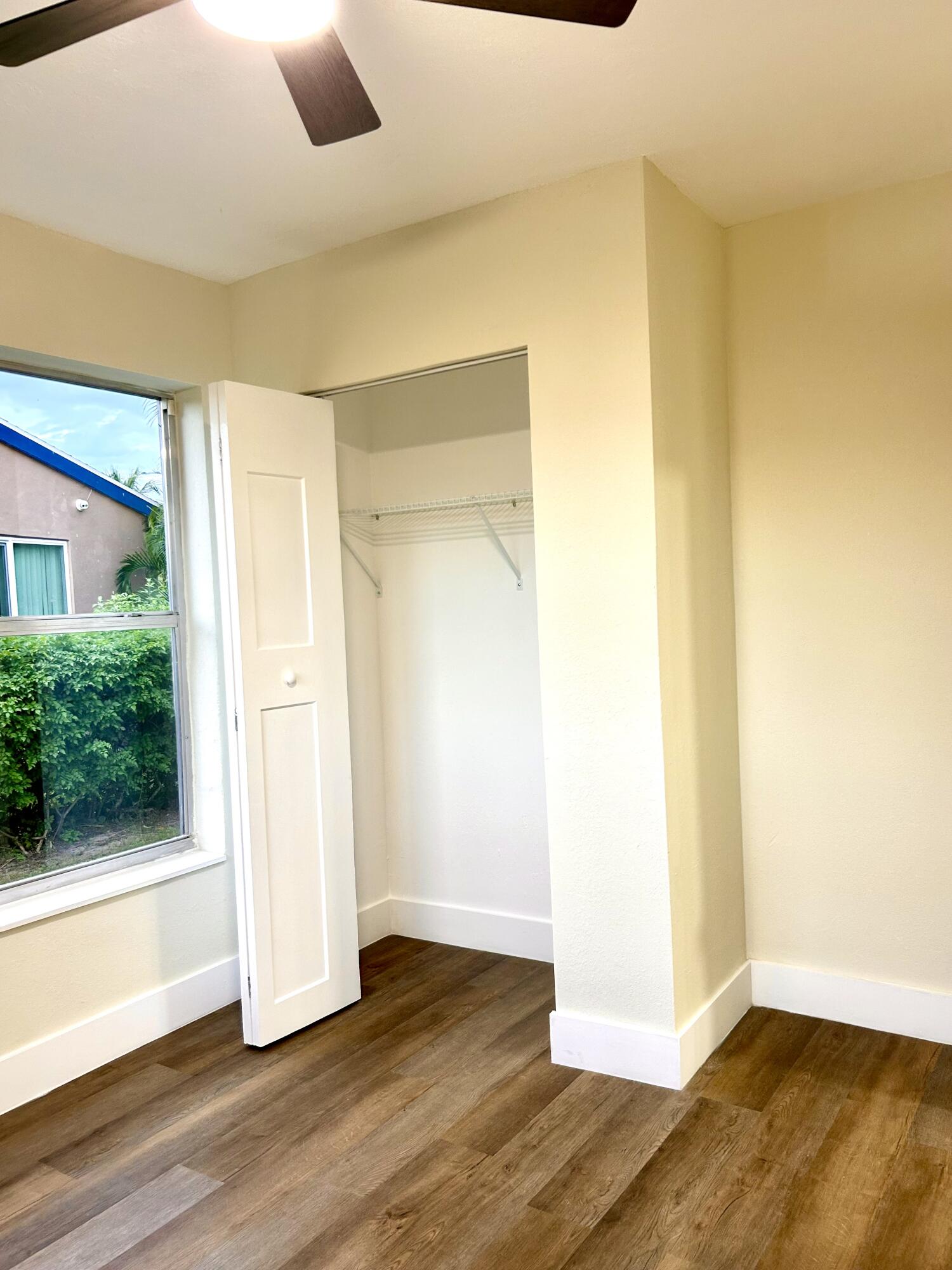 1210 West 26th Court Riviera Beach, FL 33404 - Photo 13 of 17 IMG_8831