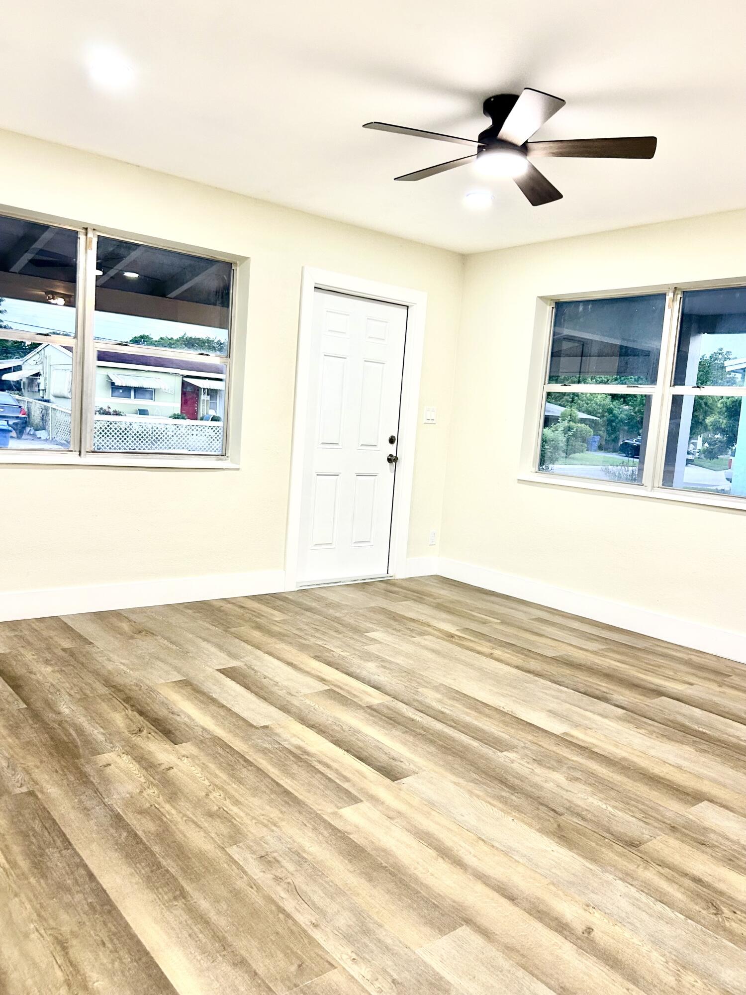 1210 West 26th Court Riviera Beach, FL 33404 - Photo 6 of 17 IMG_8836