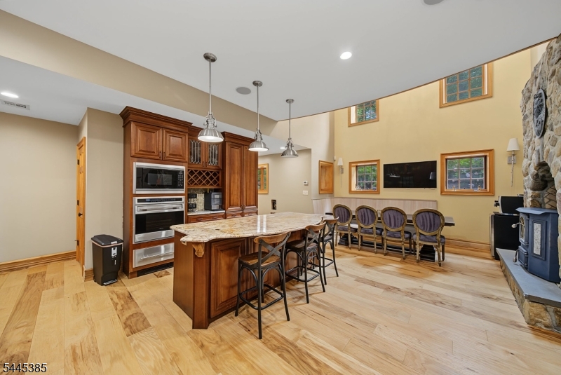 2 Thompson Road Boonton, NJ 07005 - Photo 9 of 50