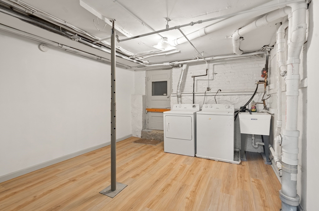 316 Russett Road Chestnut Hill, MA 02467 - Photo 27 of 38