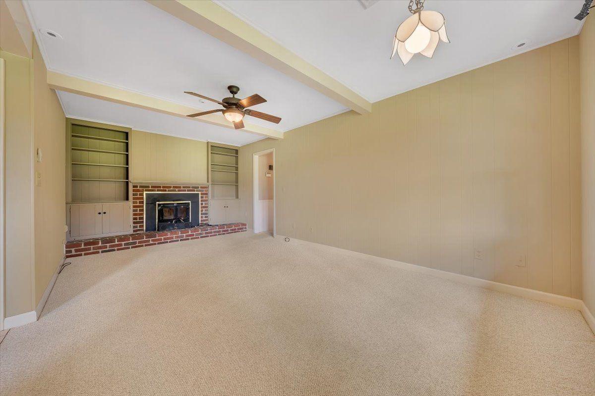 4118 Keagy Road Roanoke, VA 24018 - Photo 18 of 39 Family Room with Fireplace