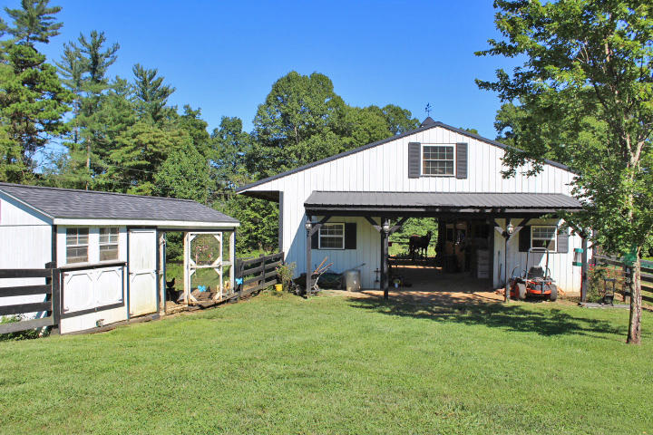 859 Rumbo Road Jamestown, KY 42629 - Photo 5 of 186 5