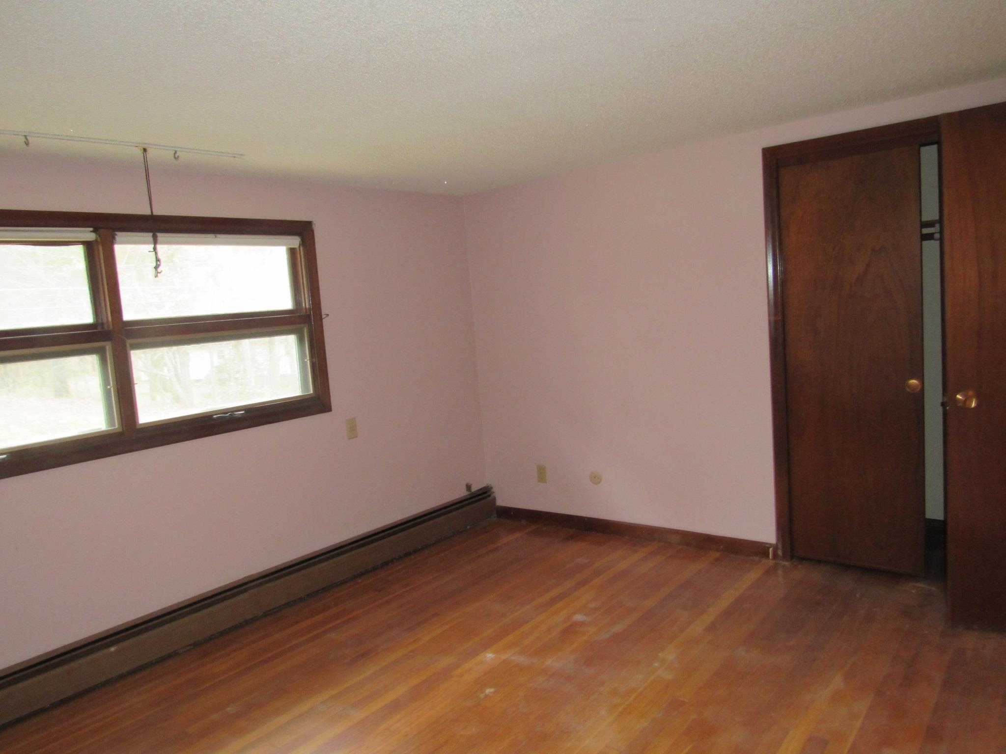 3 Sycamore Avenue Salem, NH 03079 - Photo 24 of 37