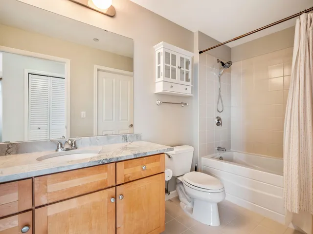 $1,850 | 500 East Grant Street, Unit 806, Minneapolis, MN 55404