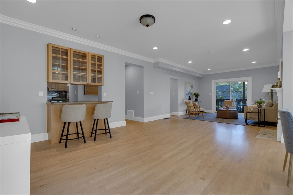 89 Winthrop Road, Unit 3 Brookline, MA 02445 - Photo 14 of 40