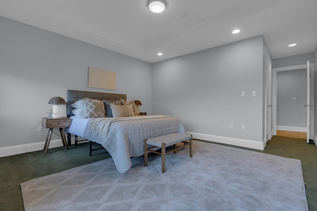 89 Winthrop Road, Unit 3 Brookline, MA 02445 - Photo 21 of 40