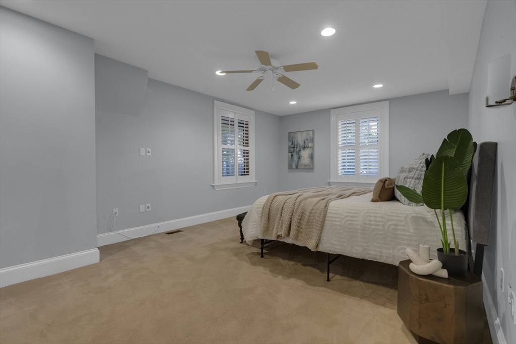 89 Winthrop Road, Unit 3 Brookline, MA 02445 - Photo 22 of 40