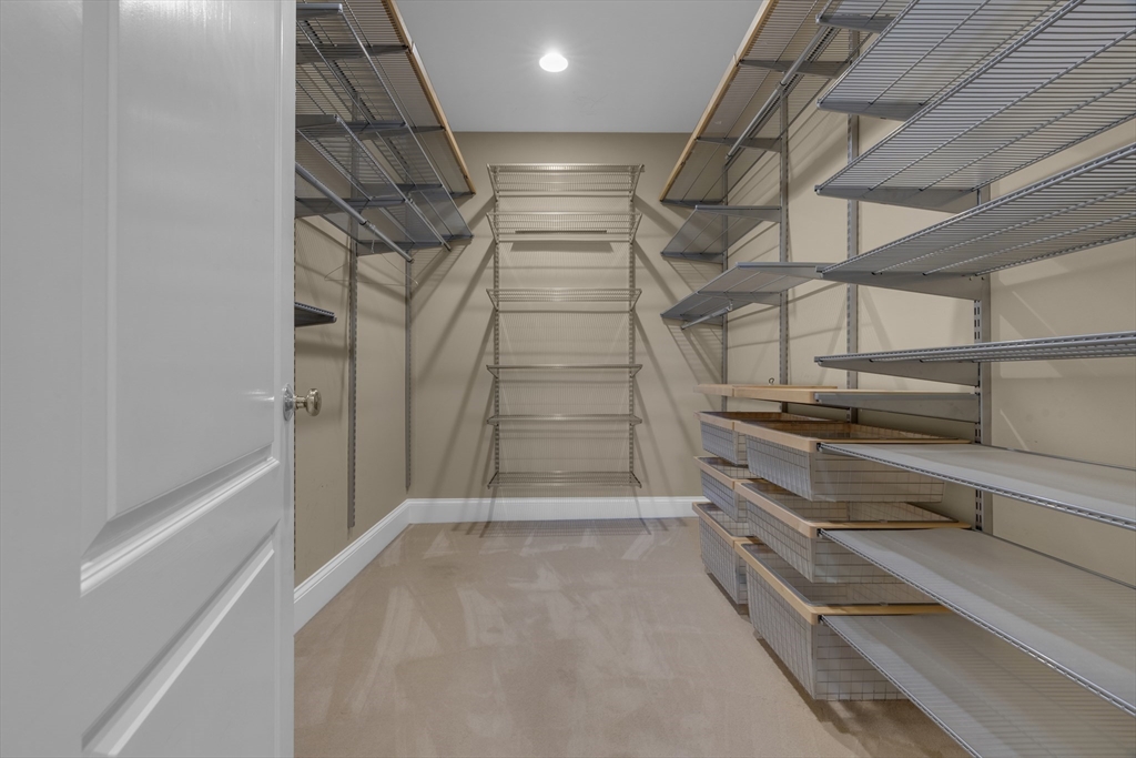 89 Winthrop Road, Unit 3 Brookline, MA 02445 - Photo 25 of 40