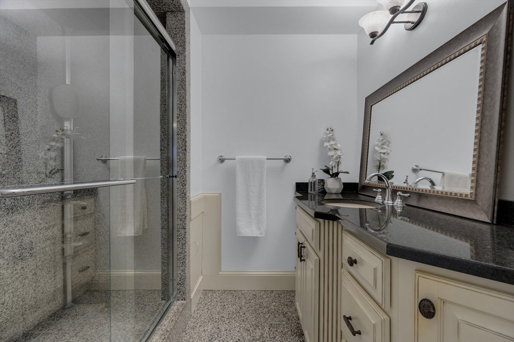 89 Winthrop Road, Unit 3 Brookline, MA 02445 - Photo 26 of 40