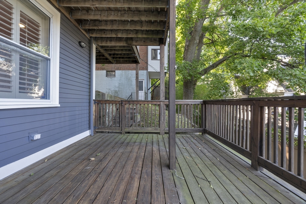 89 Winthrop Road, Unit 3 Brookline, MA 02445 - Photo 28 of 40