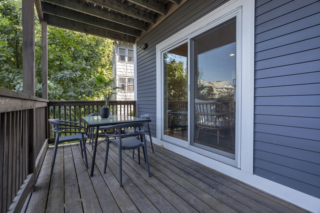 89 Winthrop Road, Unit 3 Brookline, MA 02445 - Photo 29 of 40