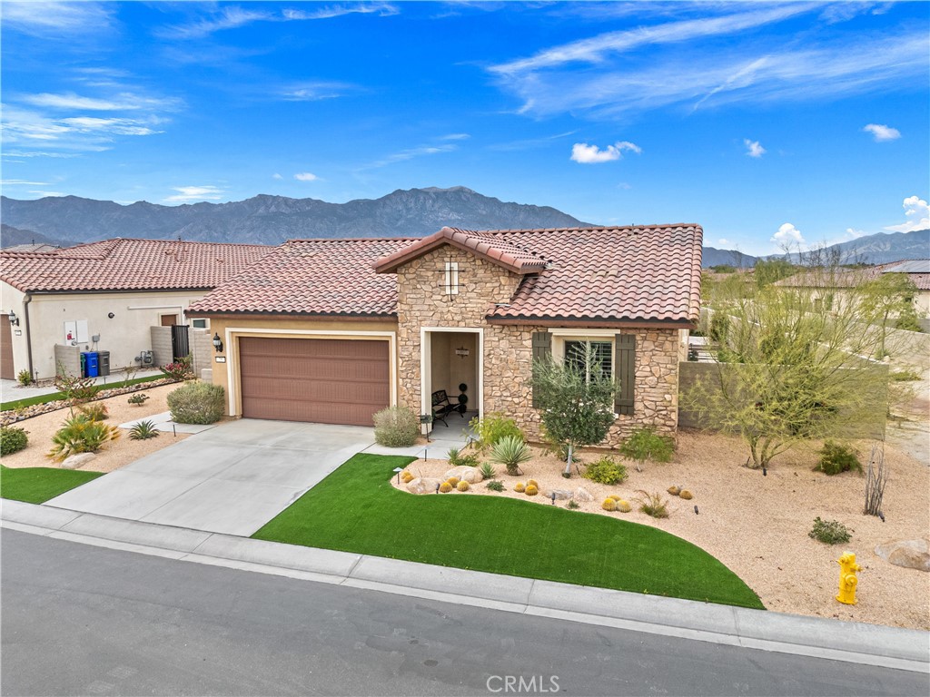 75 Claret Road Rancho Mirage, CA 92270 - Photo 2 of 60