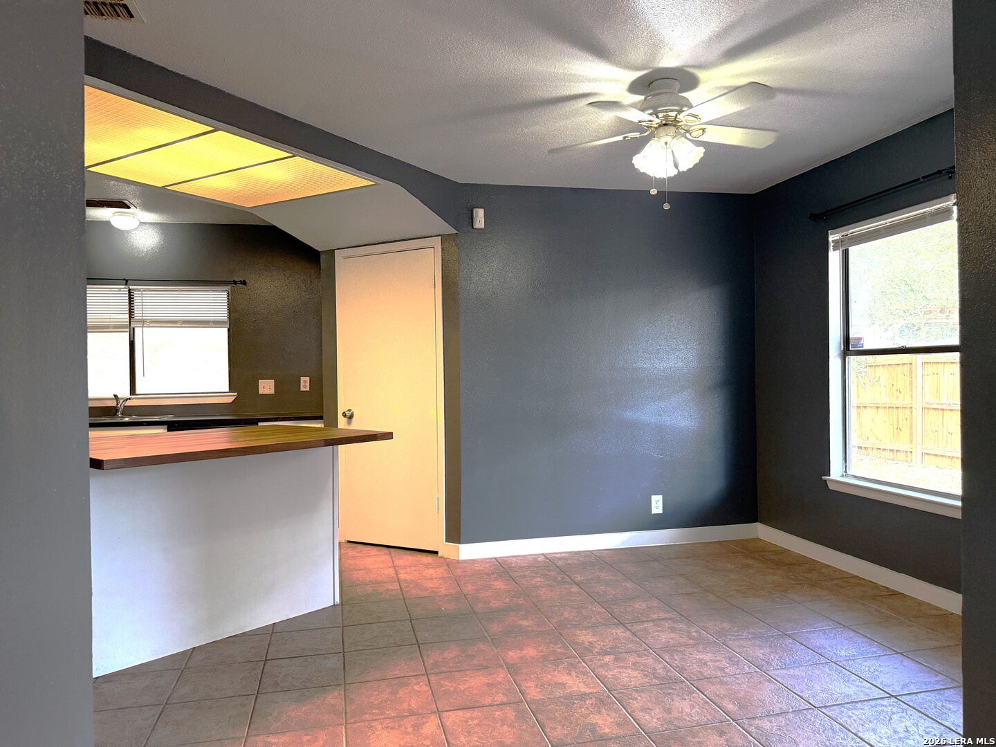 11719 Spring Ridge Drive San Antonio, TX 78249 - Photo 12 of 40 Gallery Image 12