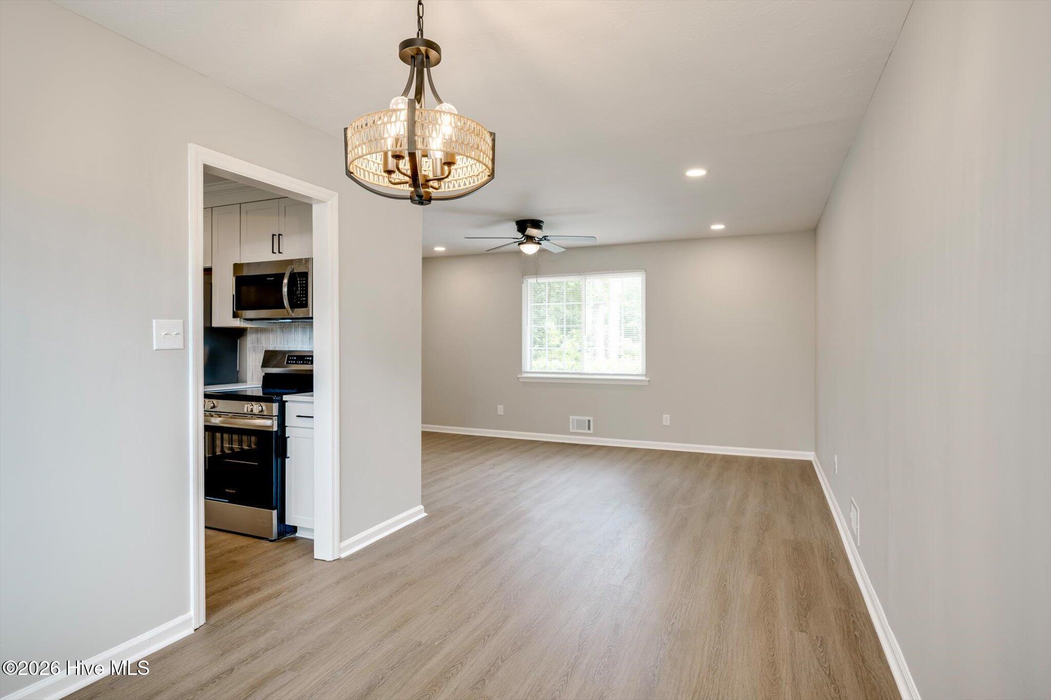 4570 Colonial Road Martinez, GA 30907 - Photo 11 of 36