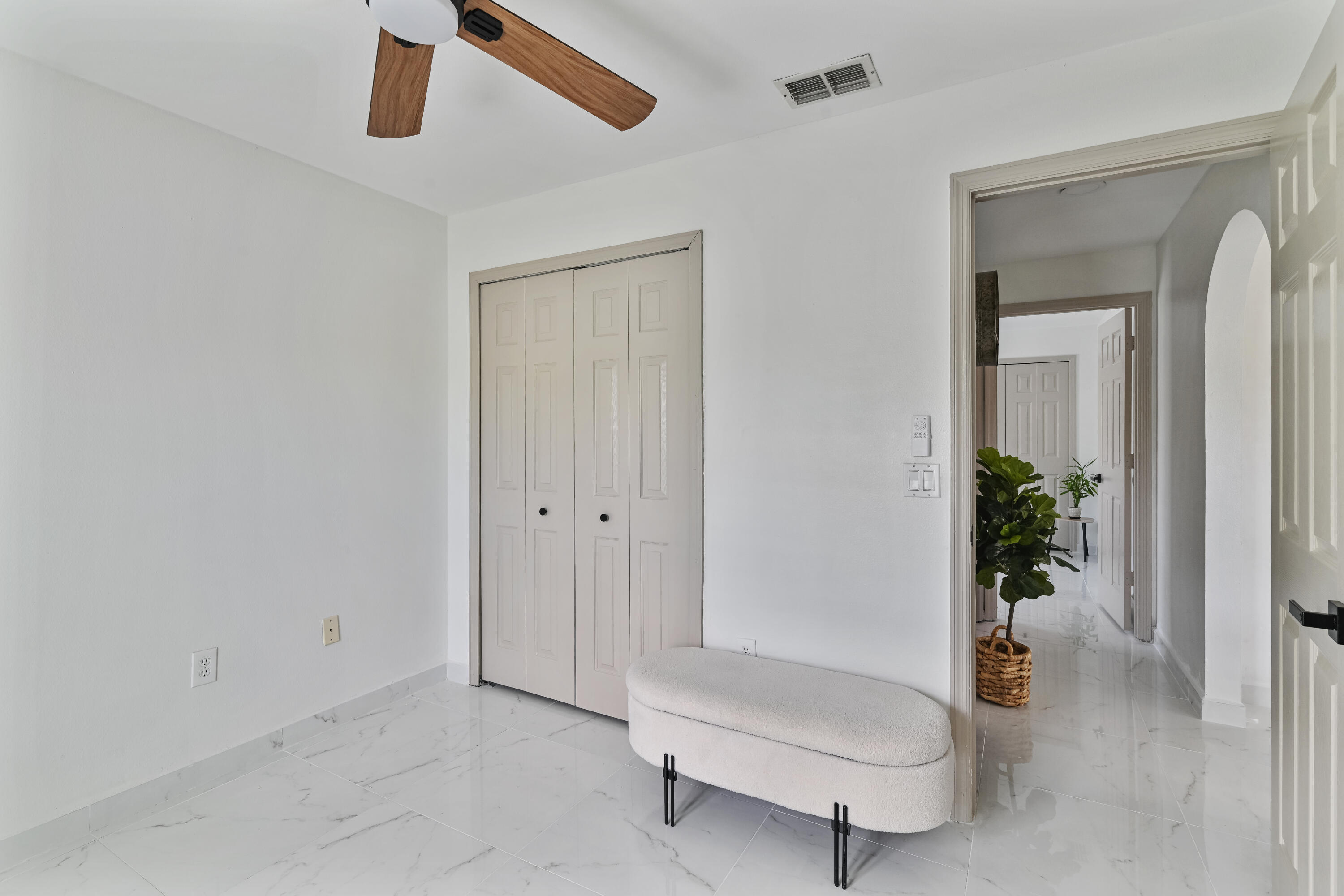 4181 Southwest Rardin Street Port St. Lucie, FL 34953 - Photo 19 of 34 DSC_9642_1728045076_23541_4