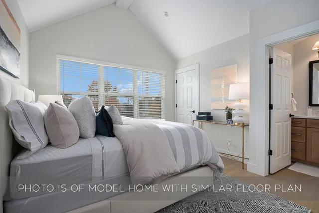 $1,200,000 | 710 Turnock Street, South Bend, IN 46617