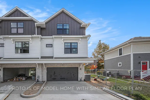 $1,200,000 | 710 Turnock Street, South Bend, IN 46617