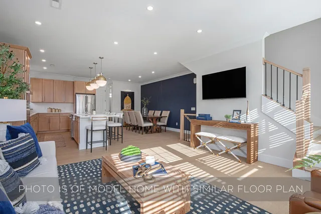 $1,200,000 | 710 Turnock Street, South Bend, IN 46617