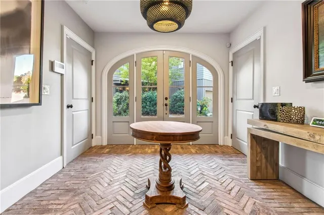 a view of a livingroom with furniture and window
