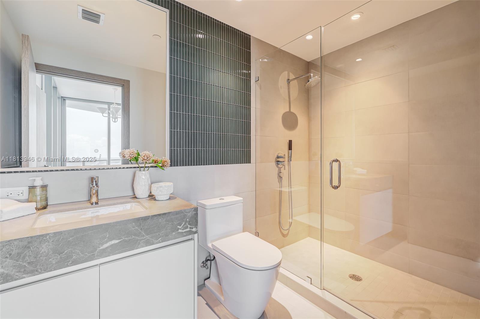 500 Alton Road, Unit 3603 Miami Beach, FL 33139 - Photo 27 of 48 Gallery Image 27