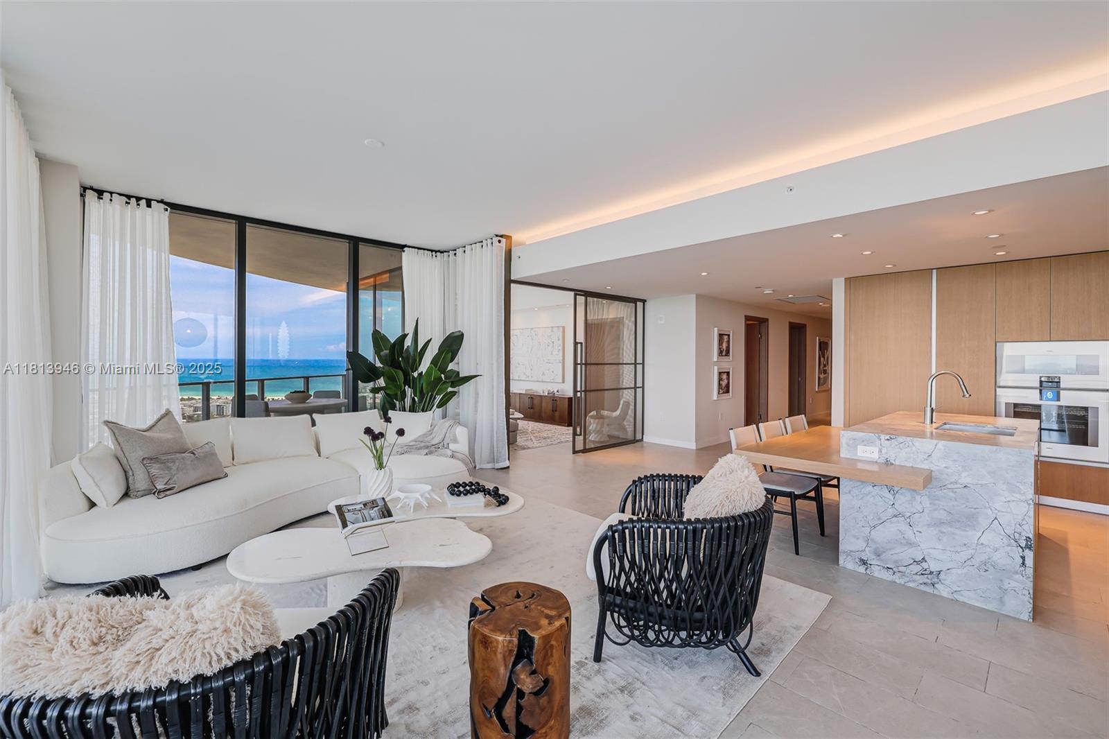 500 Alton Road, Unit 3603 Miami Beach, FL 33139 - Photo 4 of 48 Gallery Image 4
