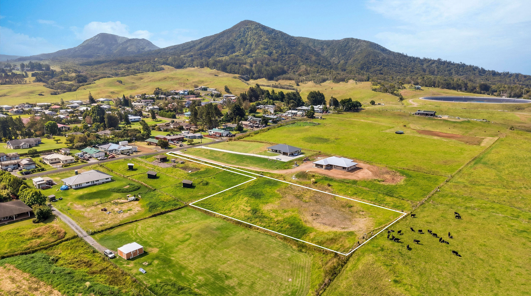 64-5286 Lot 3 White Road Kamuela, HI 96743 - Photo 2 of 5 a view of a swimming pool with a mountain