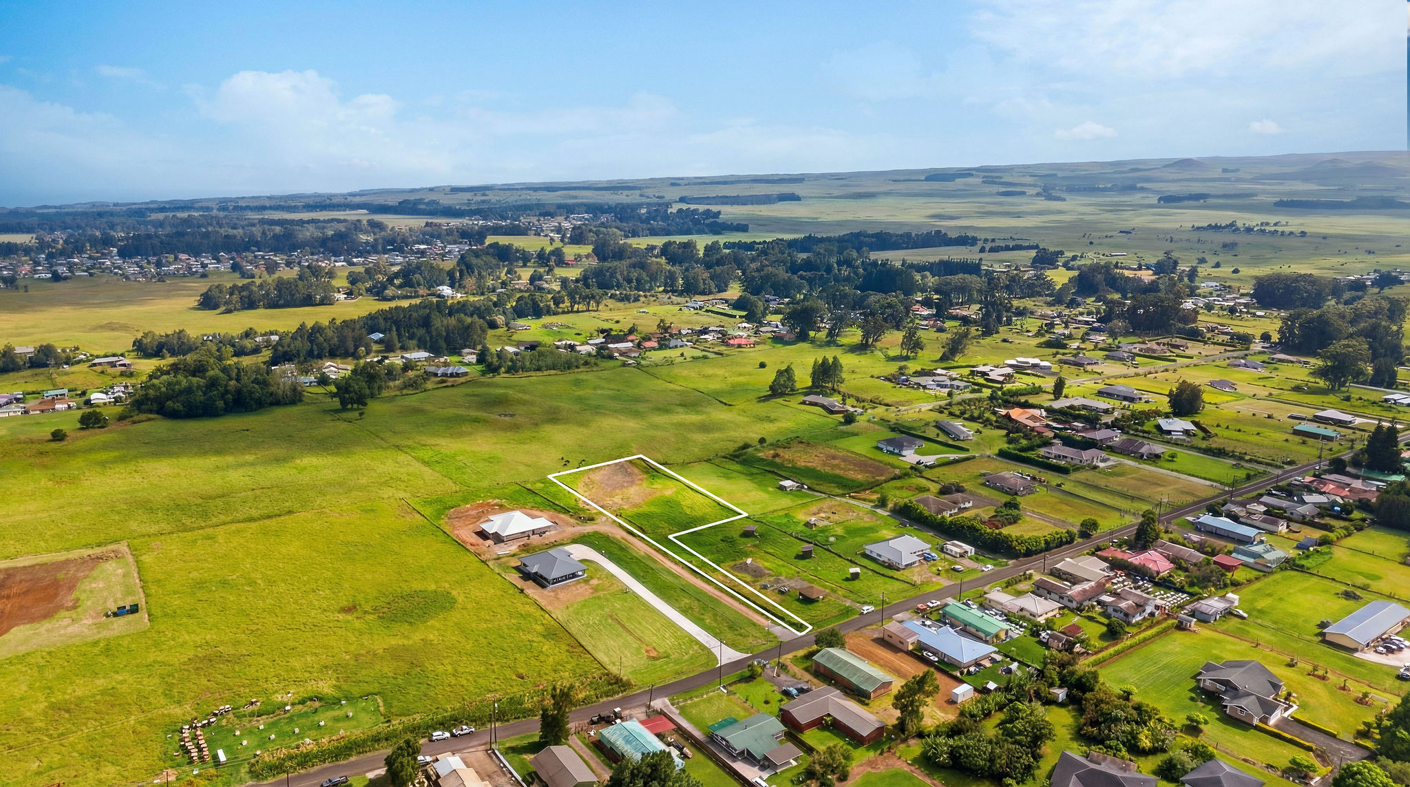 64-5286 Lot 3 White Road Kamuela, HI 96743 - Photo 4 of 5 a view of a city