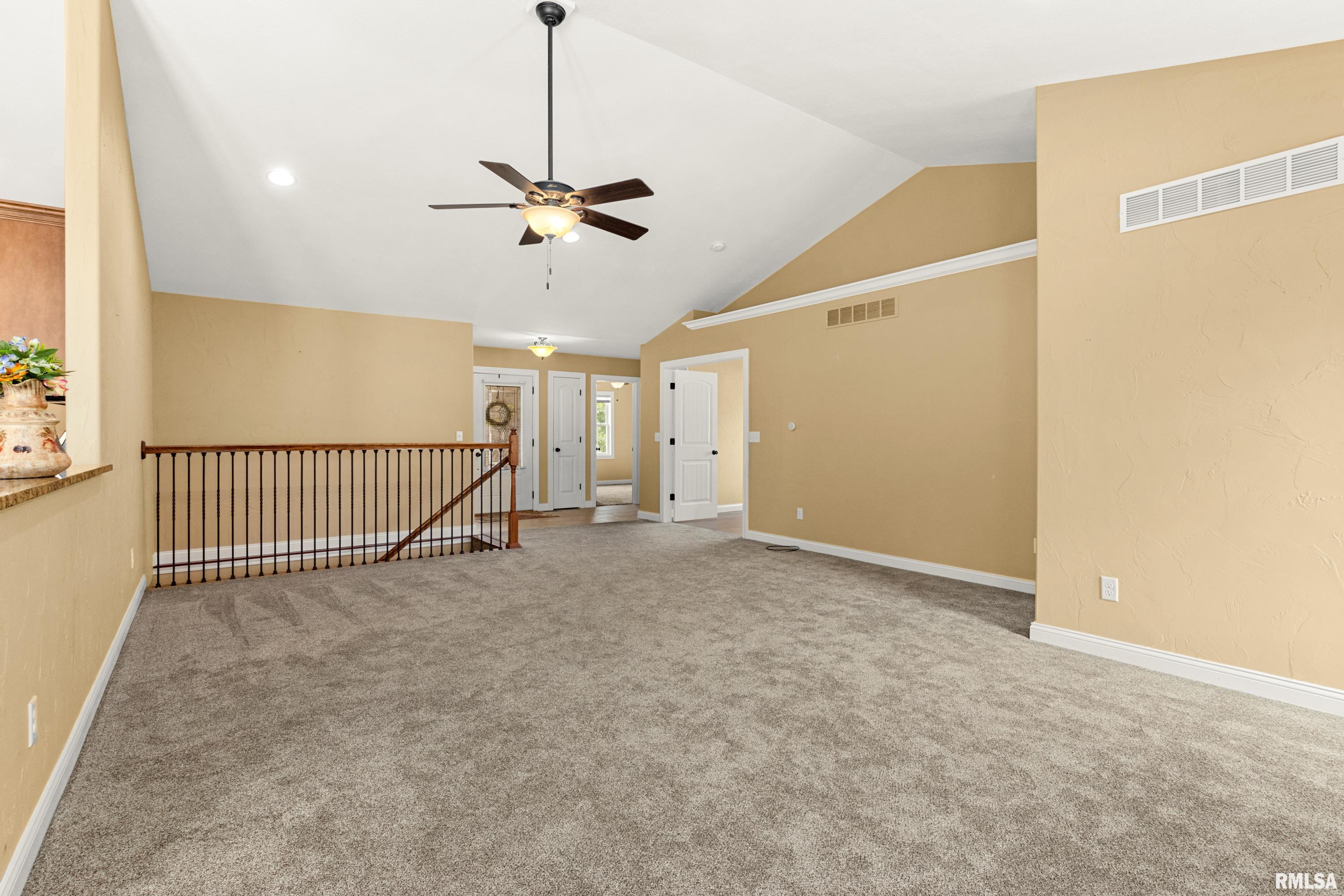 1602 Remington Road Pekin, IL 61554 - Photo 22 of 47 Gallery Image 22