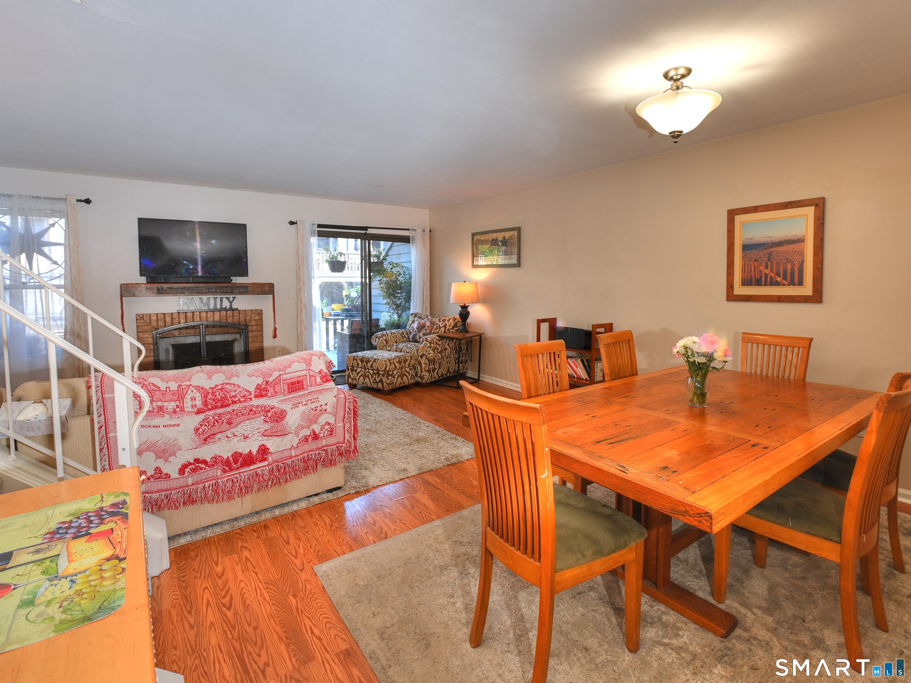 73 Fawn Ridge Lane, Unit 73 Norwalk, CT 06851 - Photo 4 of 27