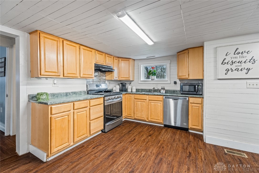104 West Main Street Spring Valley, OH 45370 - Photo 8 of 21 kitchen with plenty of room for island or breakfast table