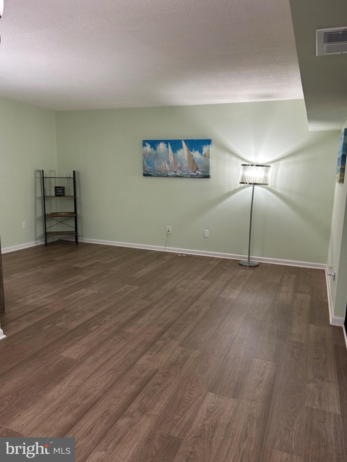11609 Stoneview Square, Unit 11C Reston, VA 20191 - Photo 20 of 30 Spacious room with serene vibes.