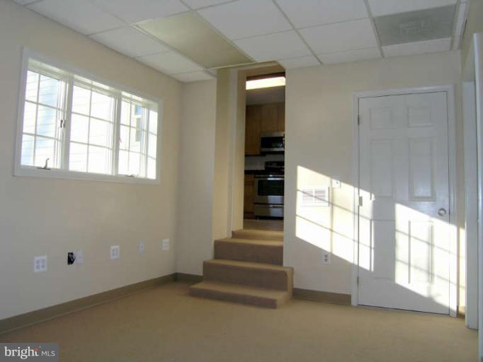 8231 Frye Road Alexandria, VA 22309 - Photo 13 of 27 Interior (General)