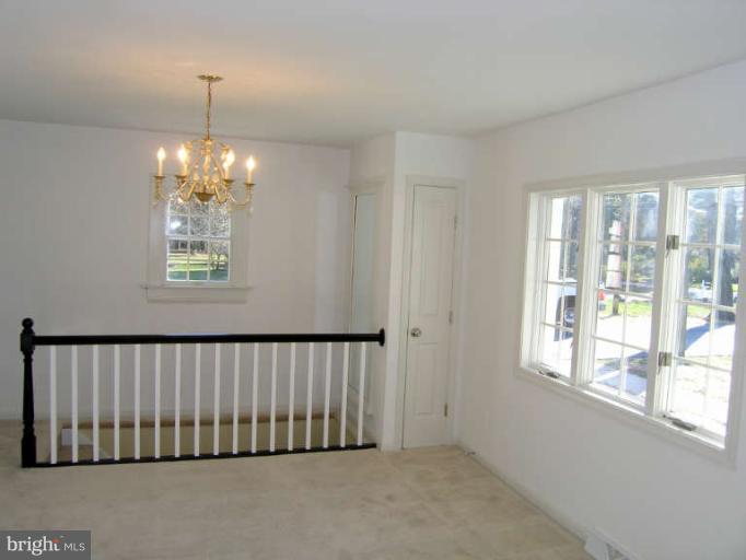 8231 Frye Road Alexandria, VA 22309 - Photo 8 of 27 Dining Room