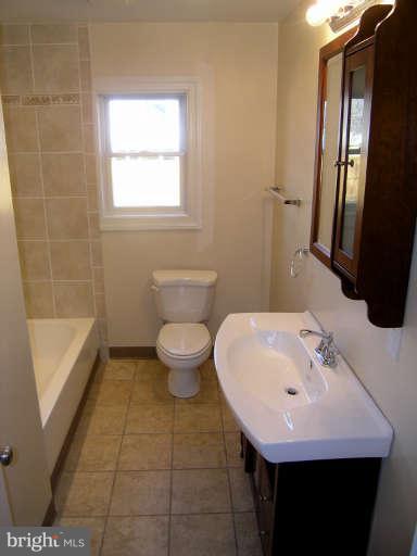 8231 Frye Road Alexandria, VA 22309 - Photo 10 of 27 Bath