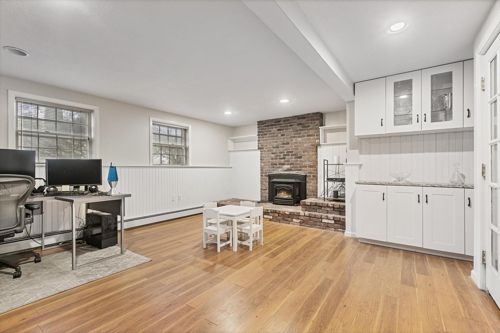 14 Pine Ridge Road North Reading, MA 01864 - Photo 8 of 34 Gallery Image 8