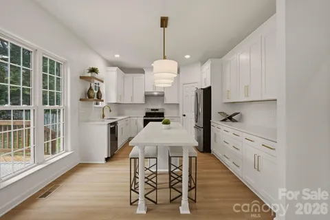 $875,000 | 9705 Tenencia Court, Charlotte, NC 28277