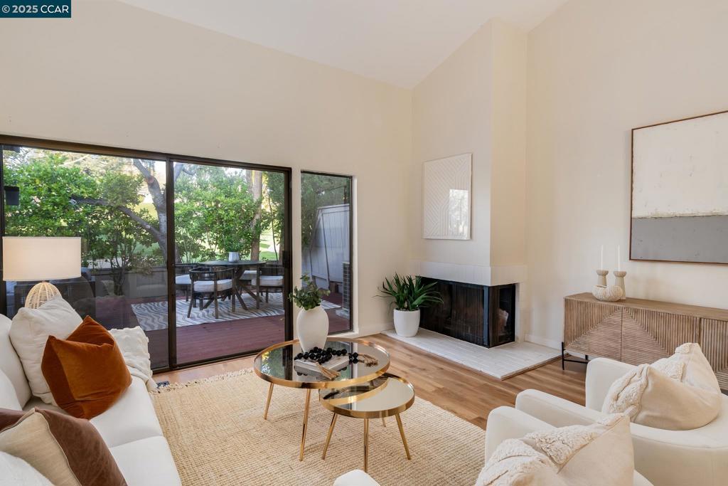 1942-1942 Rancho Verde Circle East Danville, CA 94526 - Photo 15 of 45